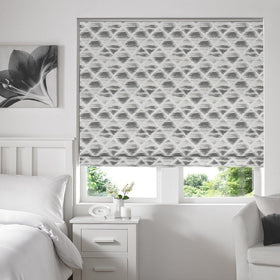 Carolina Roman Blind Smoke