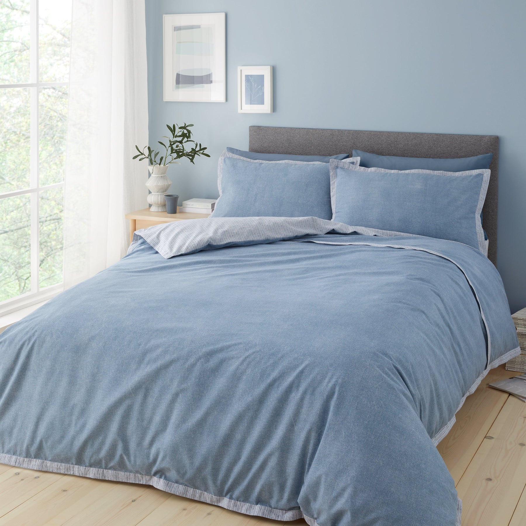 Catherine Lansfield Oslo Textured Trim Bedding Set Denim Blue