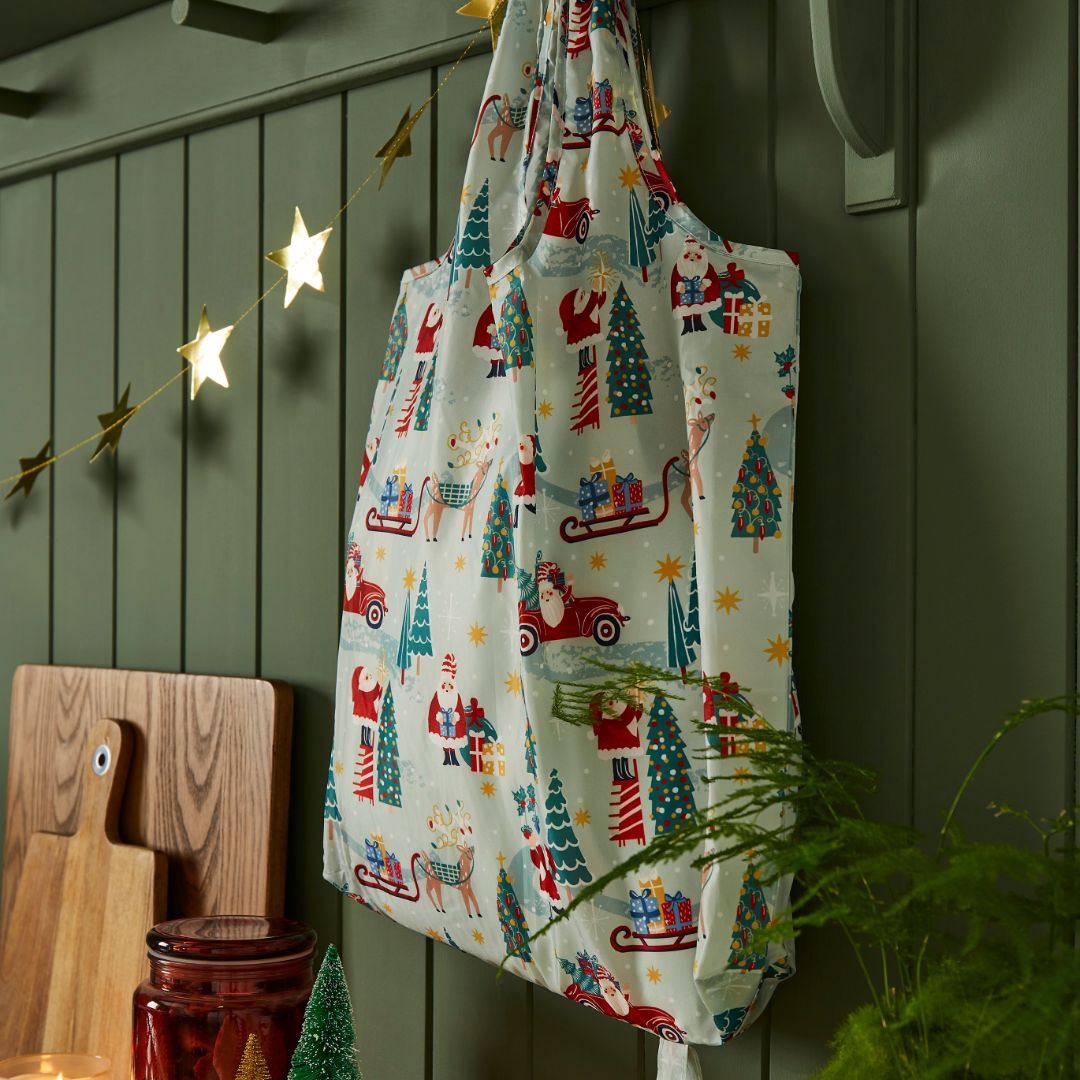 Ulster Weavers Tis The Season Packable Bag Red & Green