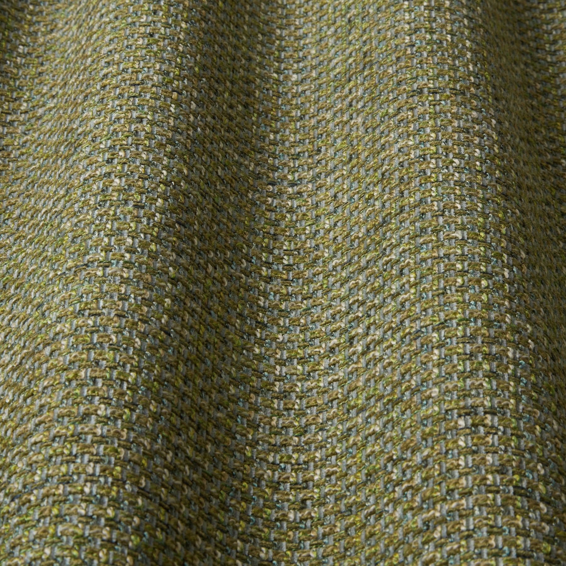 iLiv Cassiano Fabric Hunter