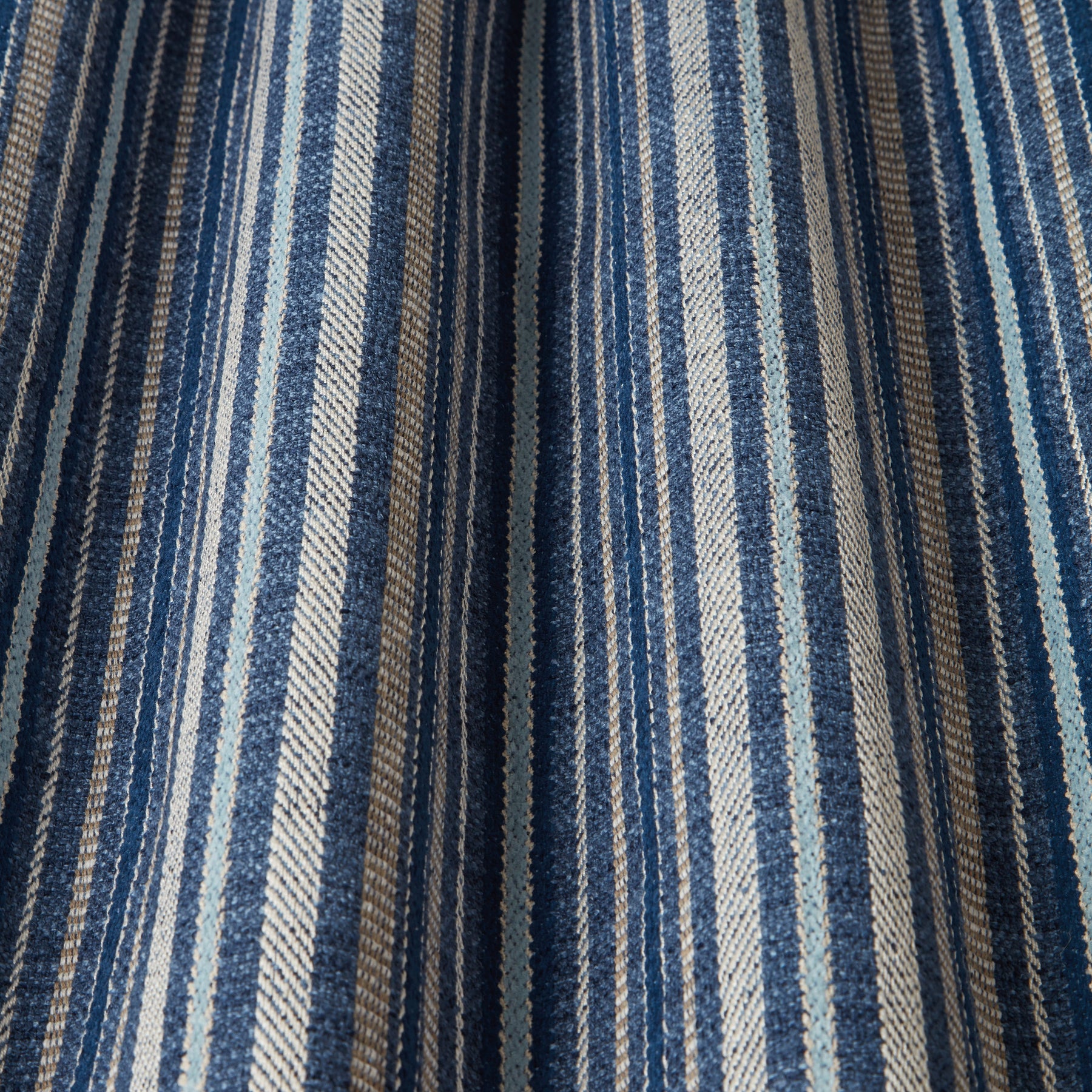 iLiv Hendrix Fabric Arctic