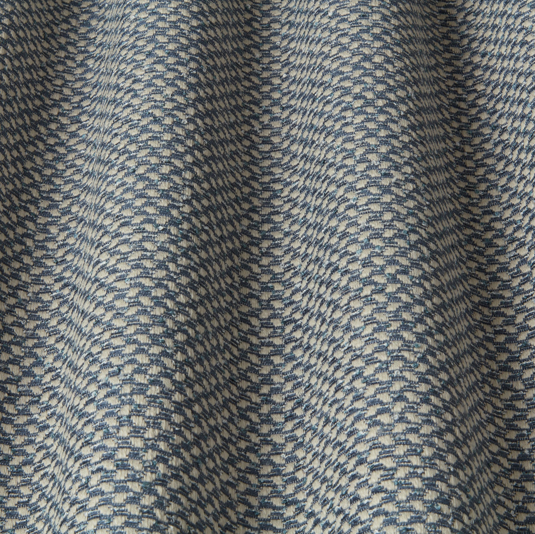 iLiv Selva Fabric Arctic