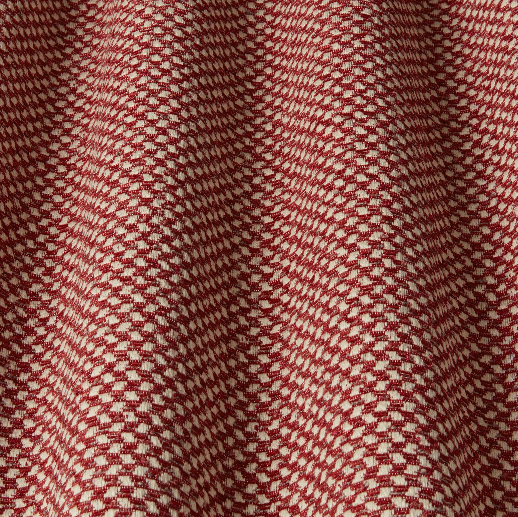 iLiv Selva Fabric Rouge