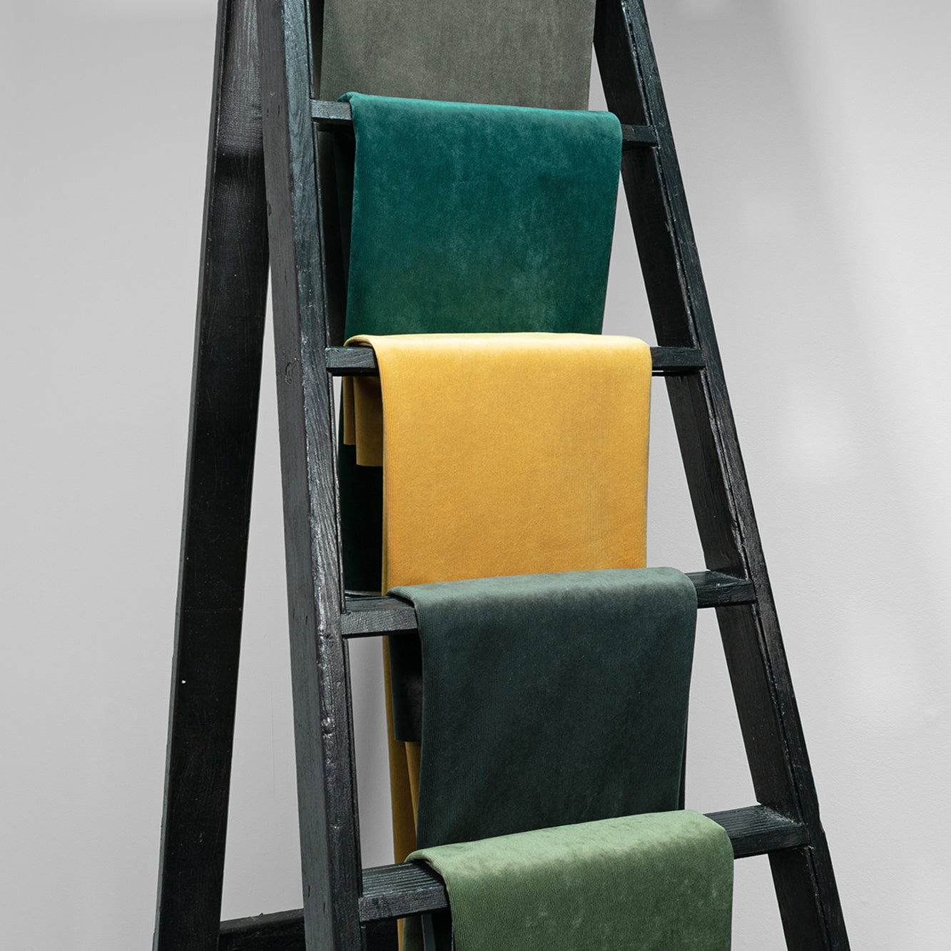 Fibre Naturelle Pimlico Velvet Fabric Hunter