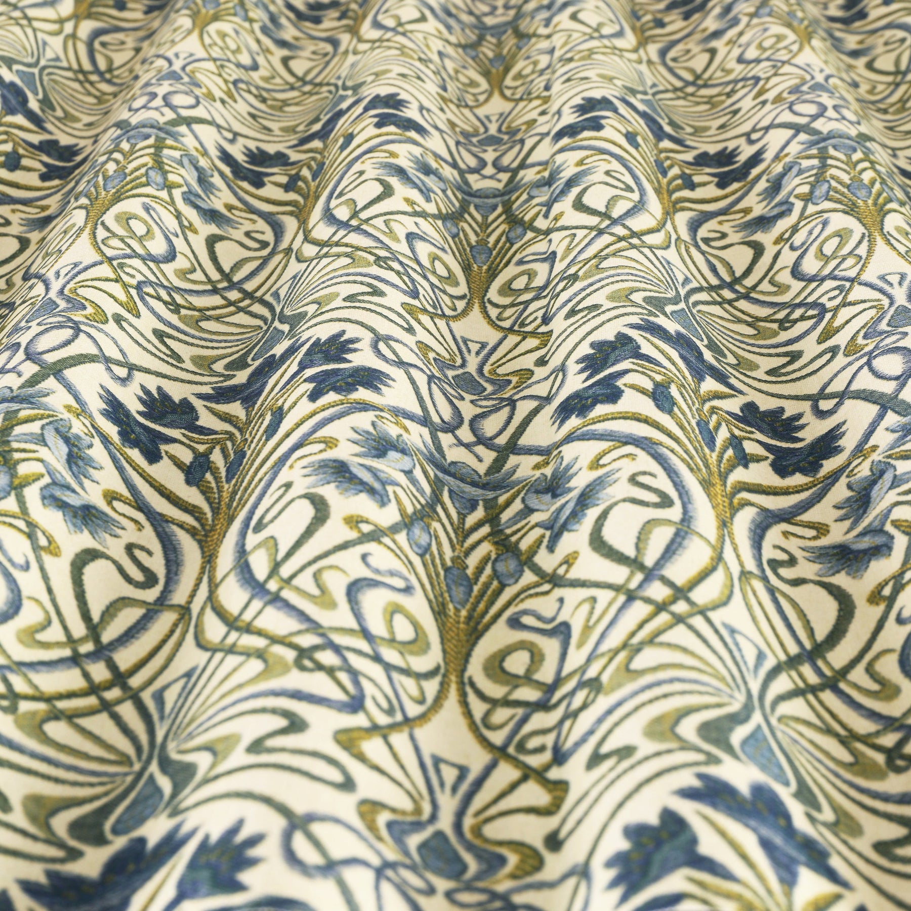 iLiv Tiffany Printed Cotton Fabric Prussian