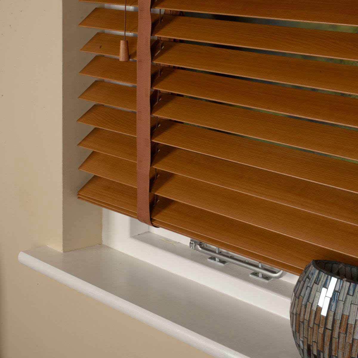 50mm Elementi Wood Venetian Blind With Tapes Mediumwood