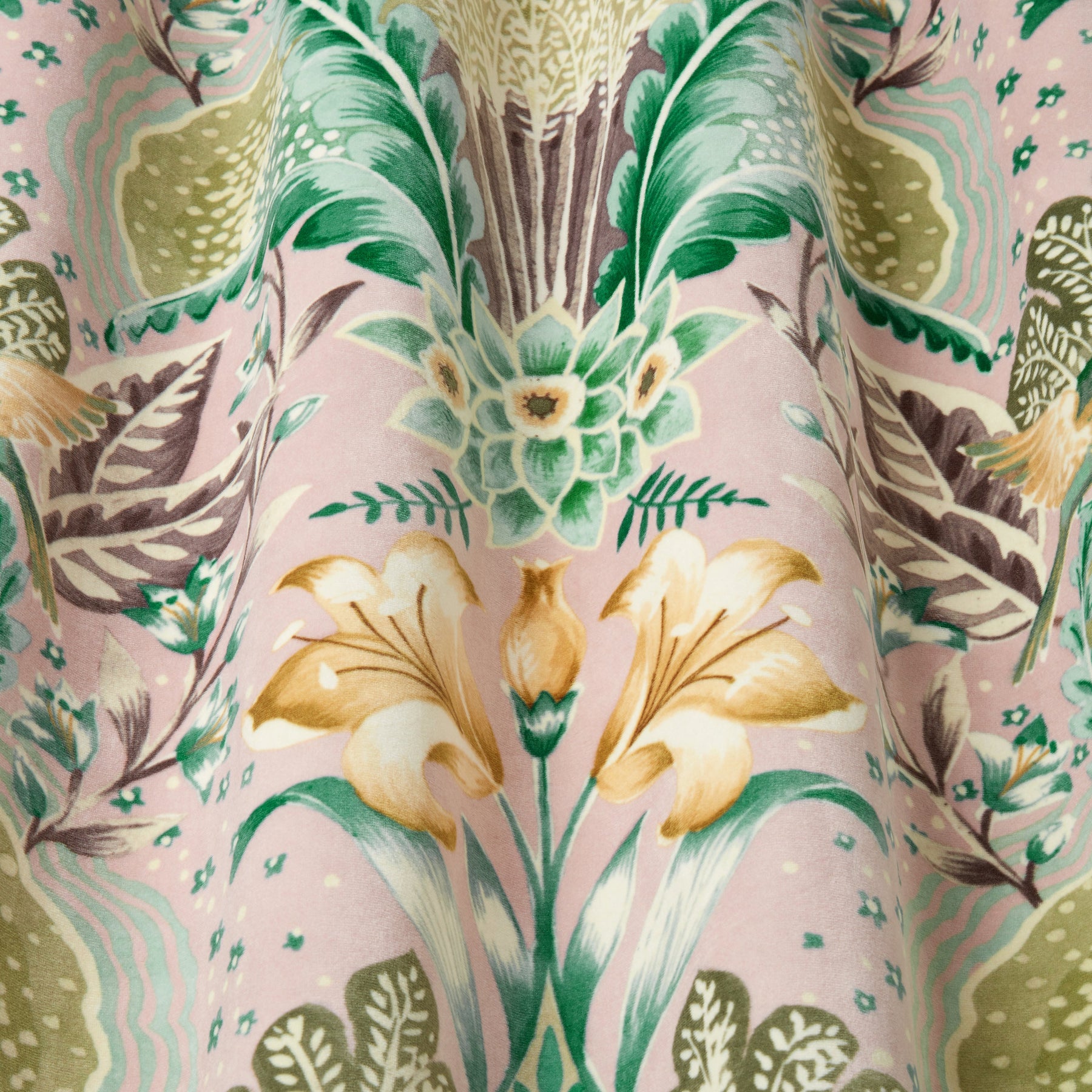 iLiv Babooshka Velvet Fabric Orchid