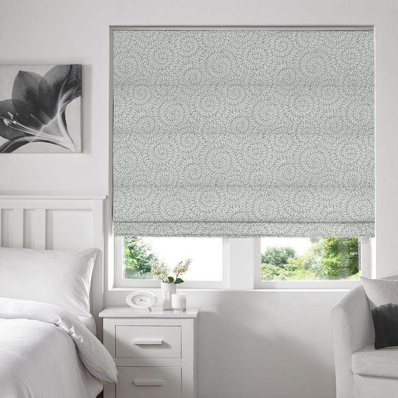 Chester Roman Blind Mimosa