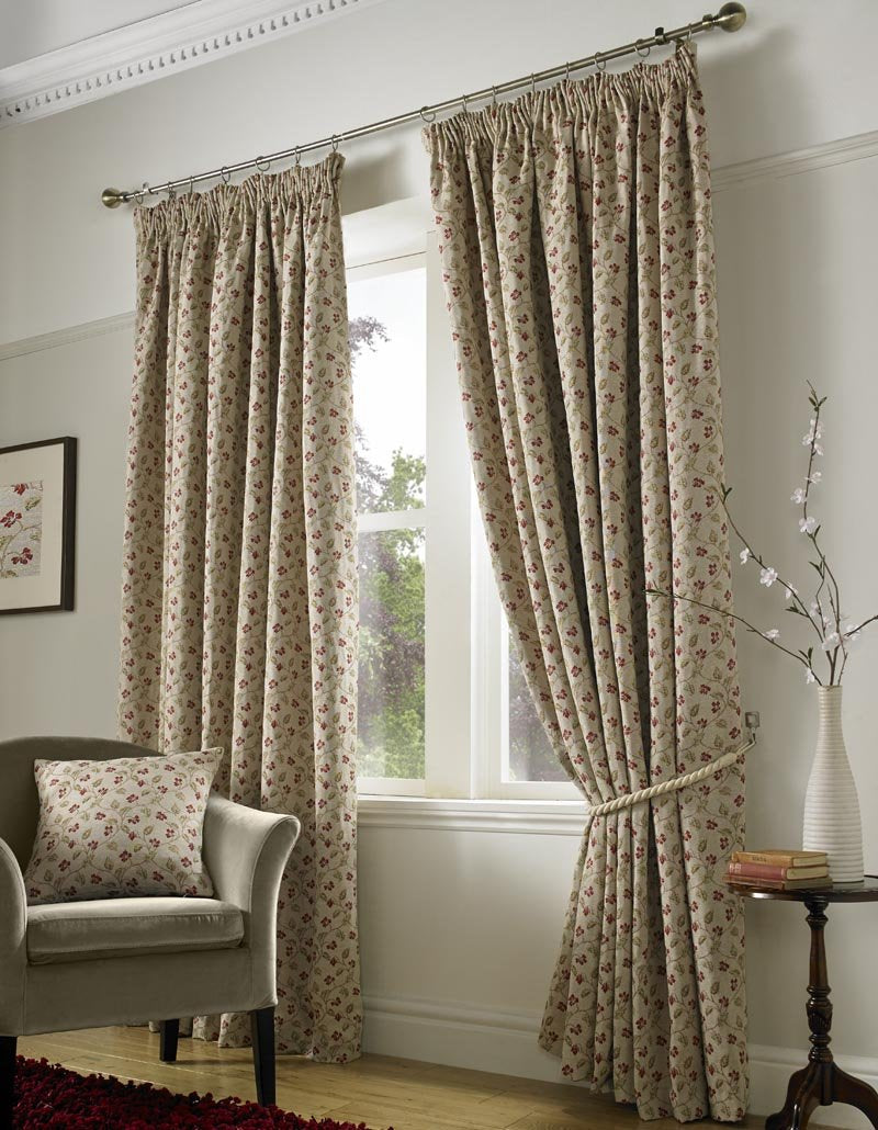 Cambridge Ready Made Lined Curtains Red