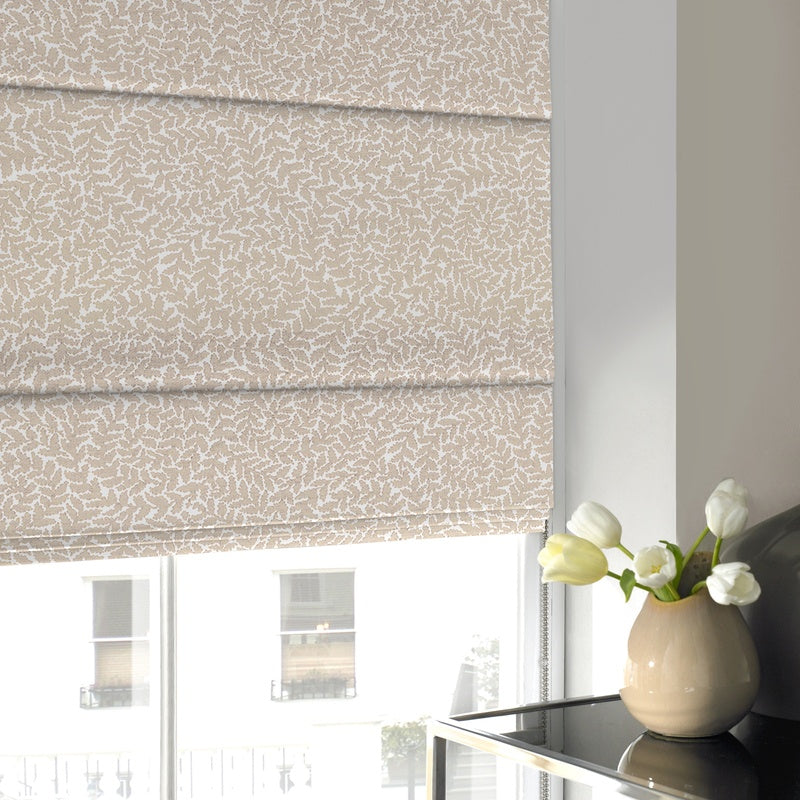 Chester Roman Blind Champagne