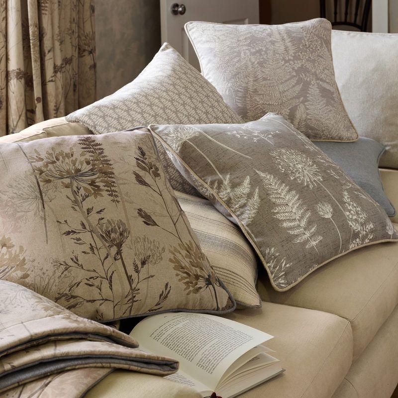 iLiv Fernia Fabric Mushroom