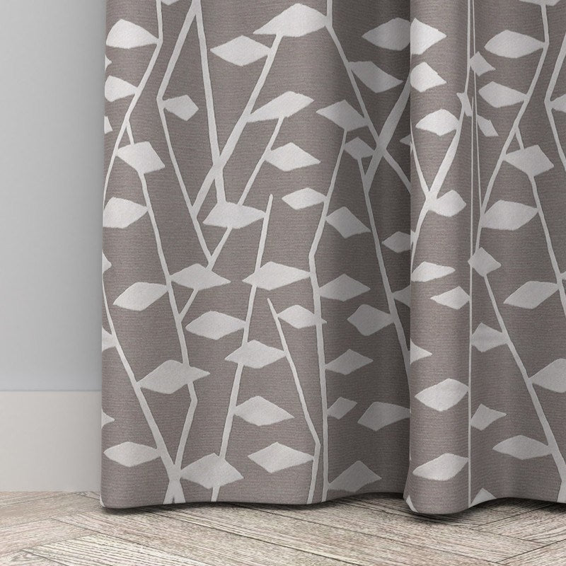 Illinios Curtains Mouse