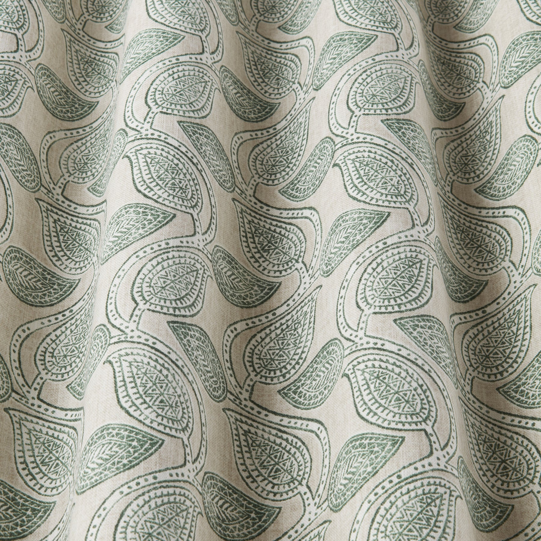 iLiv Kantha Fabric Forest
