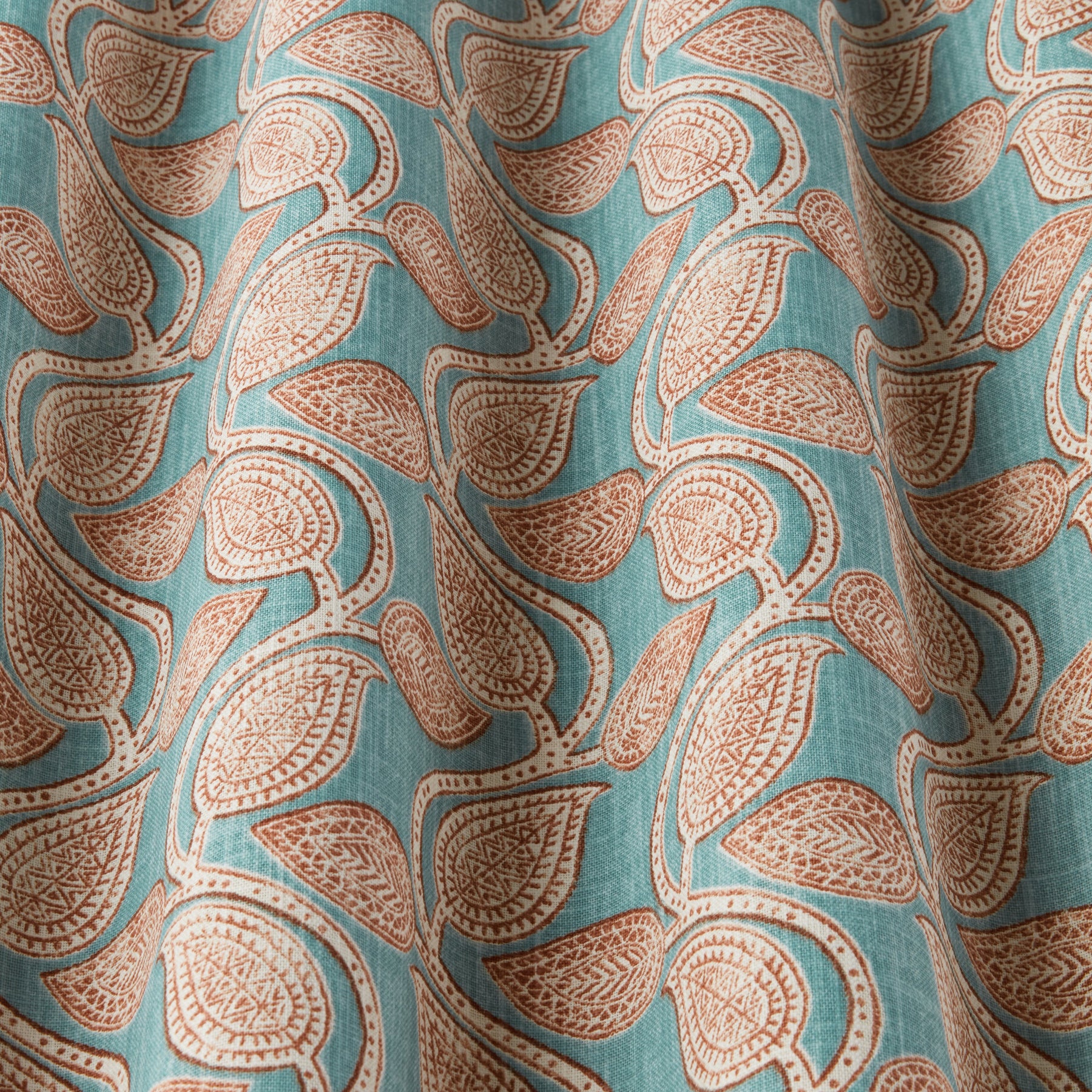 iLiv Kantha Fabric Henna