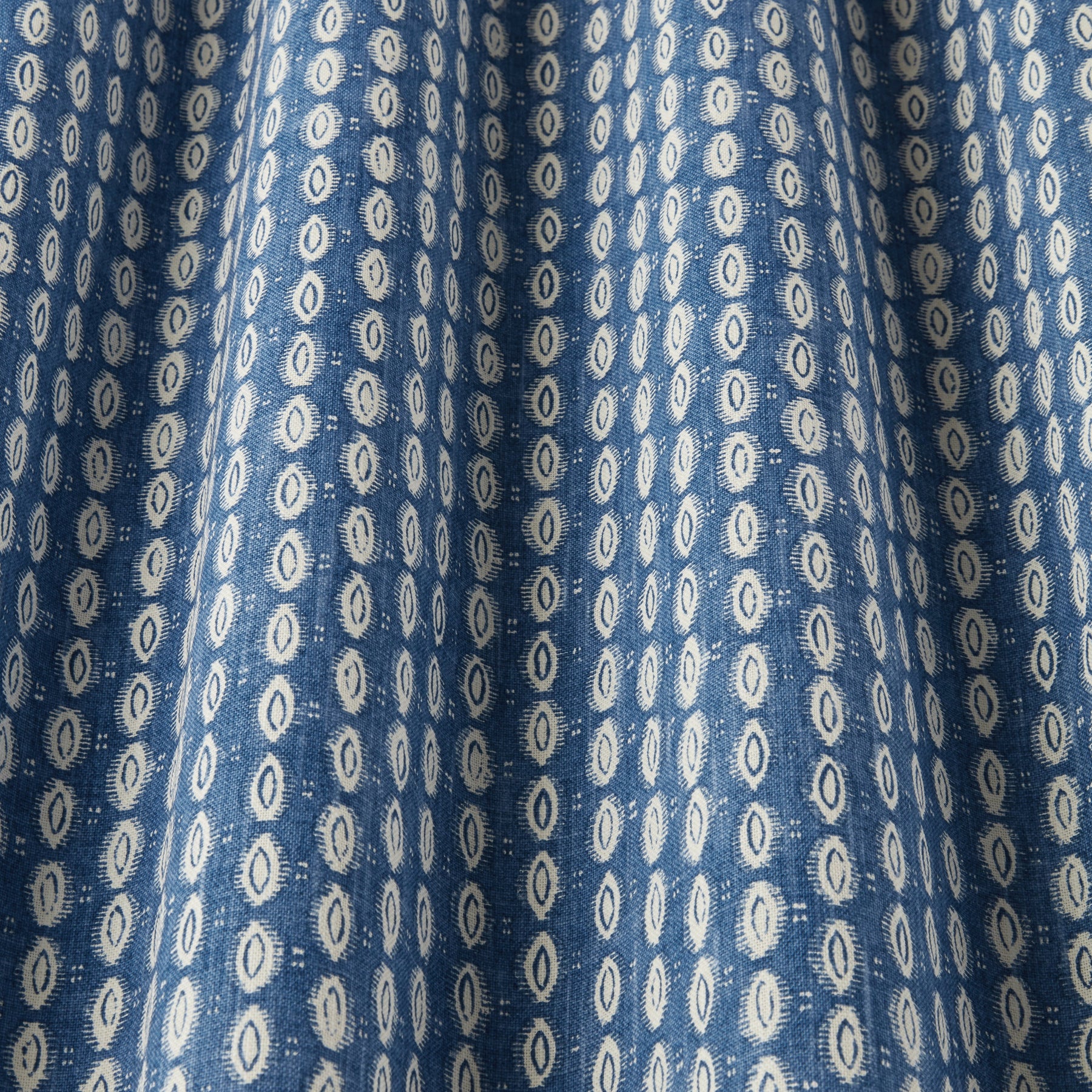 iLiv Maala Fabric Batik