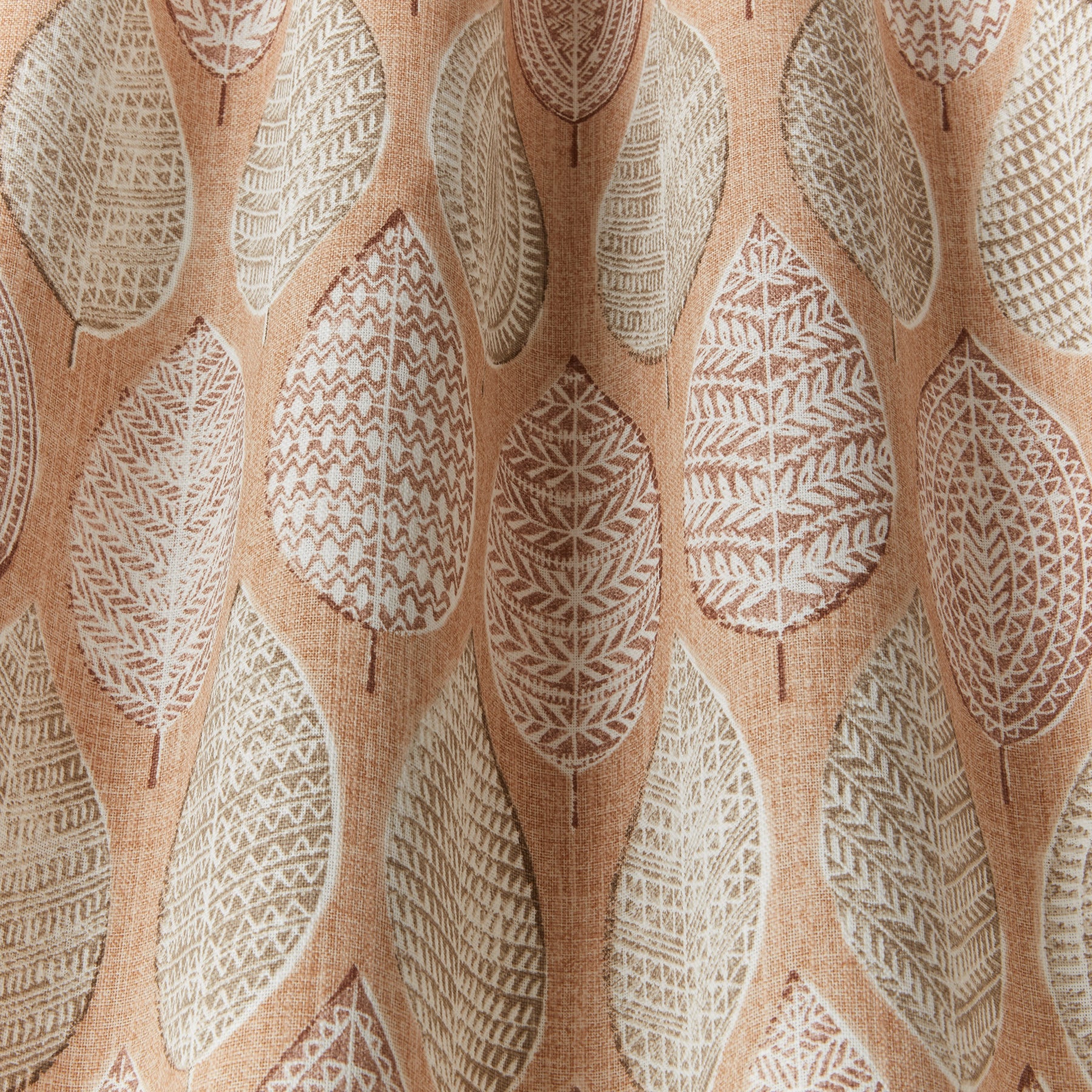 iLiv Malabar Fabric Wildrose