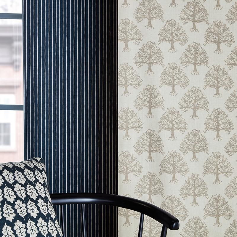 iLiv Oak Leaf Fabric Midnight