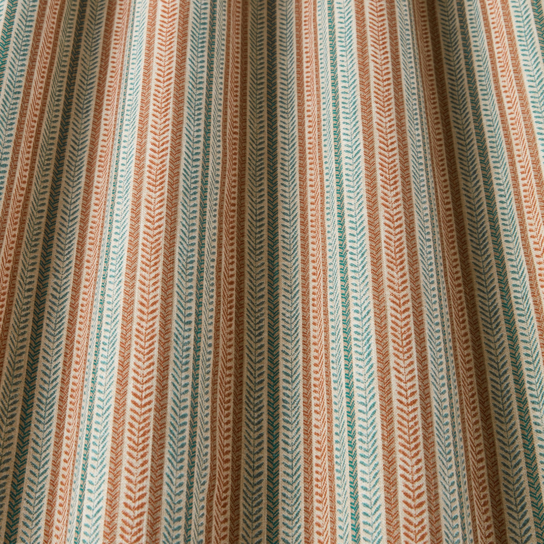 iLiv Picot Fabric Henna