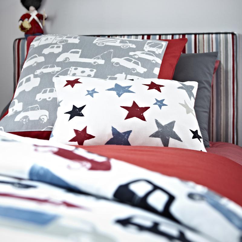 Prestigious Textiles Superstar Fabric Marine