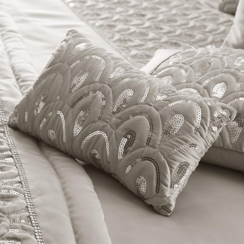 Ritz Filled Boudoir 18cm x 32cm Silver