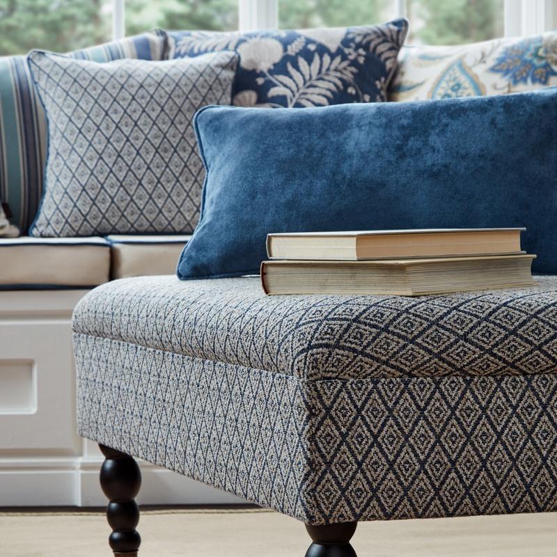 iLiv Hindi Fabric Sapphire