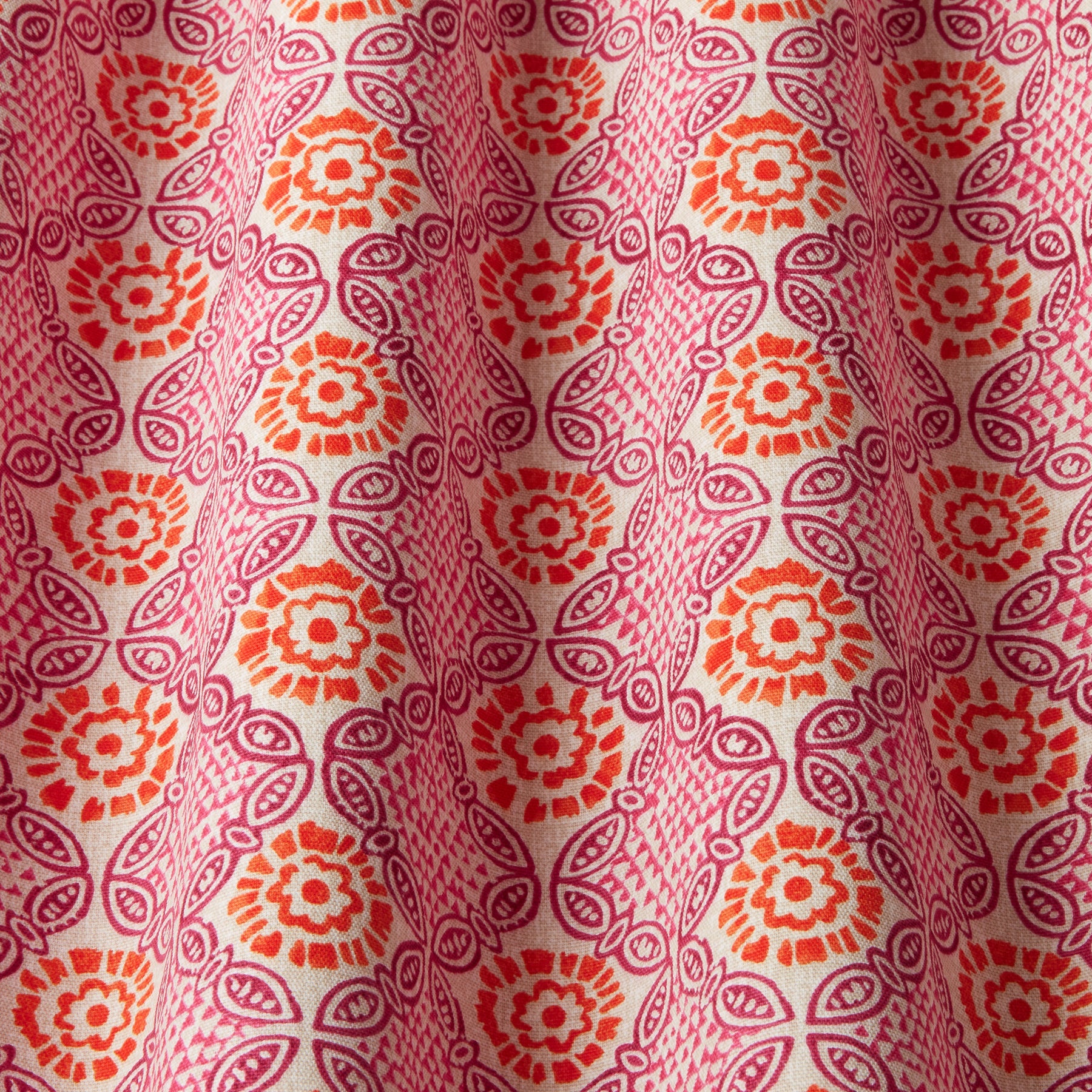 iLiv Stardust Fabric Hot Pink