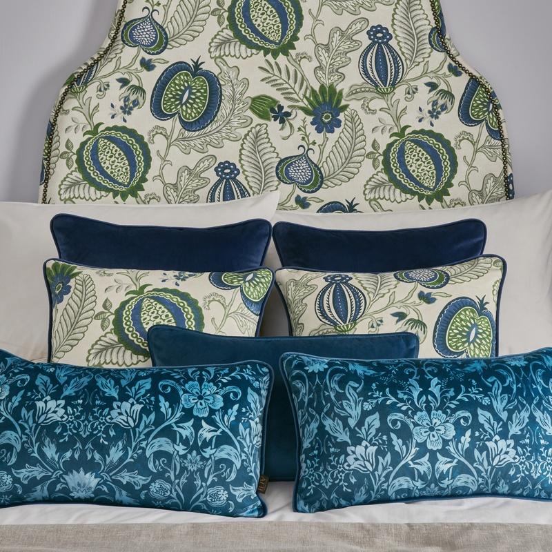 iLiv Baroque Fabric Turquoise