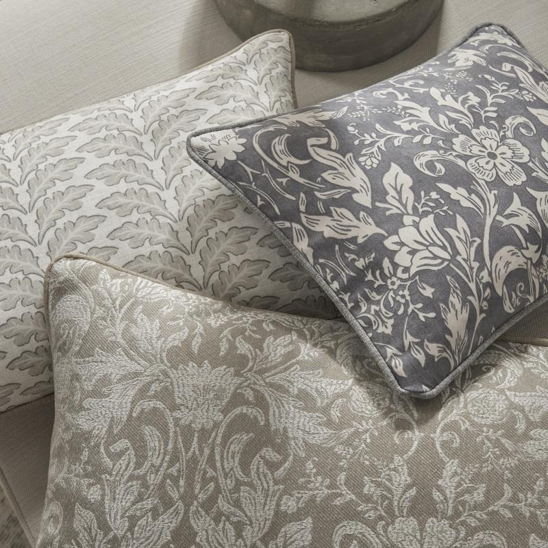 iLiv Rococo Fabric Shadow